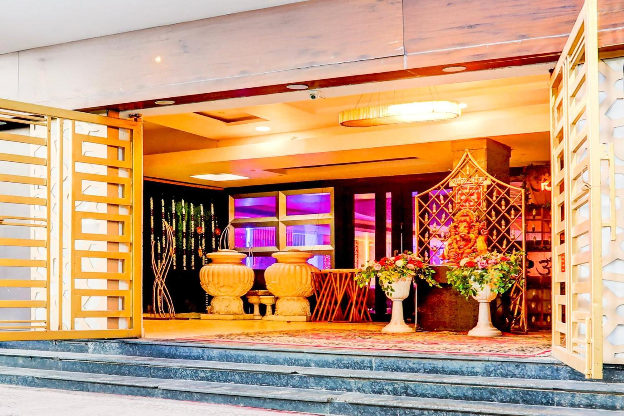 Super Collection O Kalyanpur Hotel Канпур Екстериор снимка